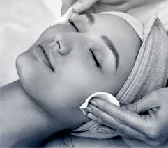 Facial Training Course